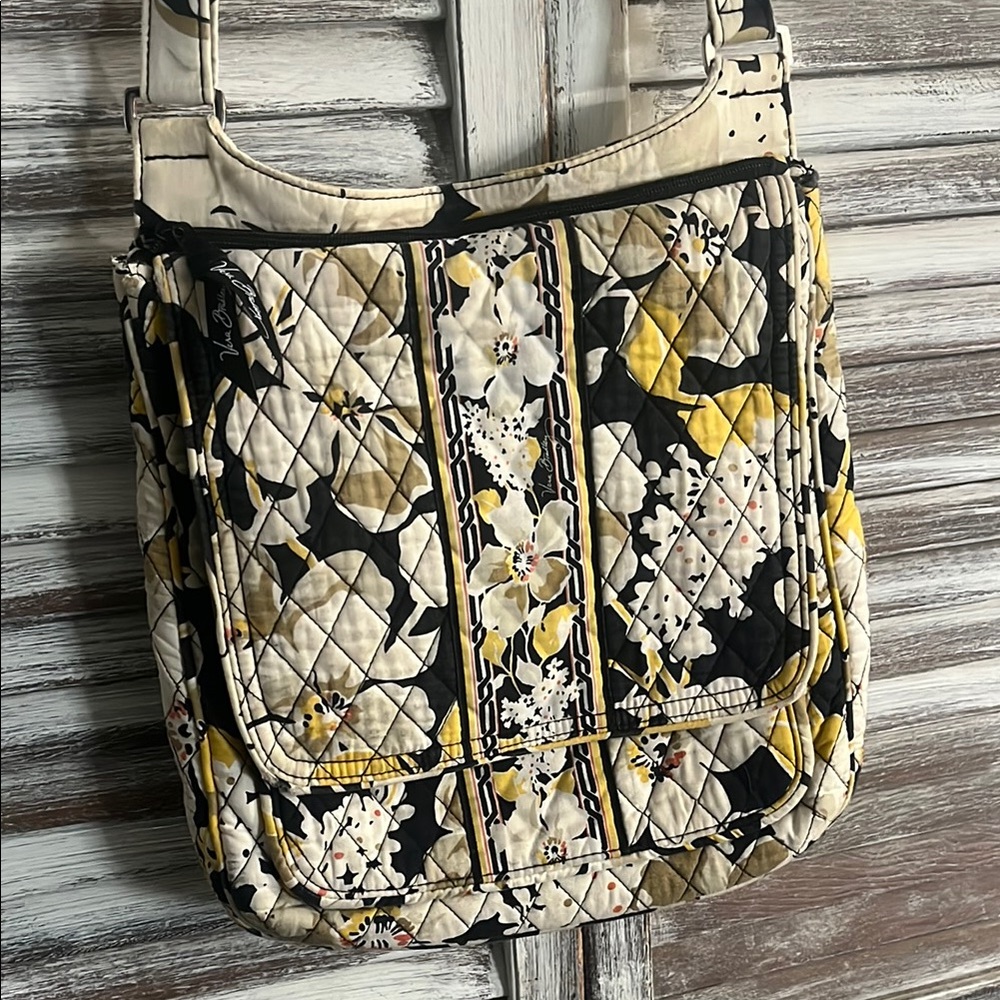 Vera Bradley Dogwood Crossbody Quilted Tote Purse